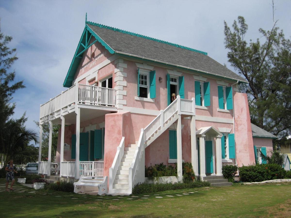 Sky Beach Club Bungalow Cabin Governor S Harbour Exterior foto